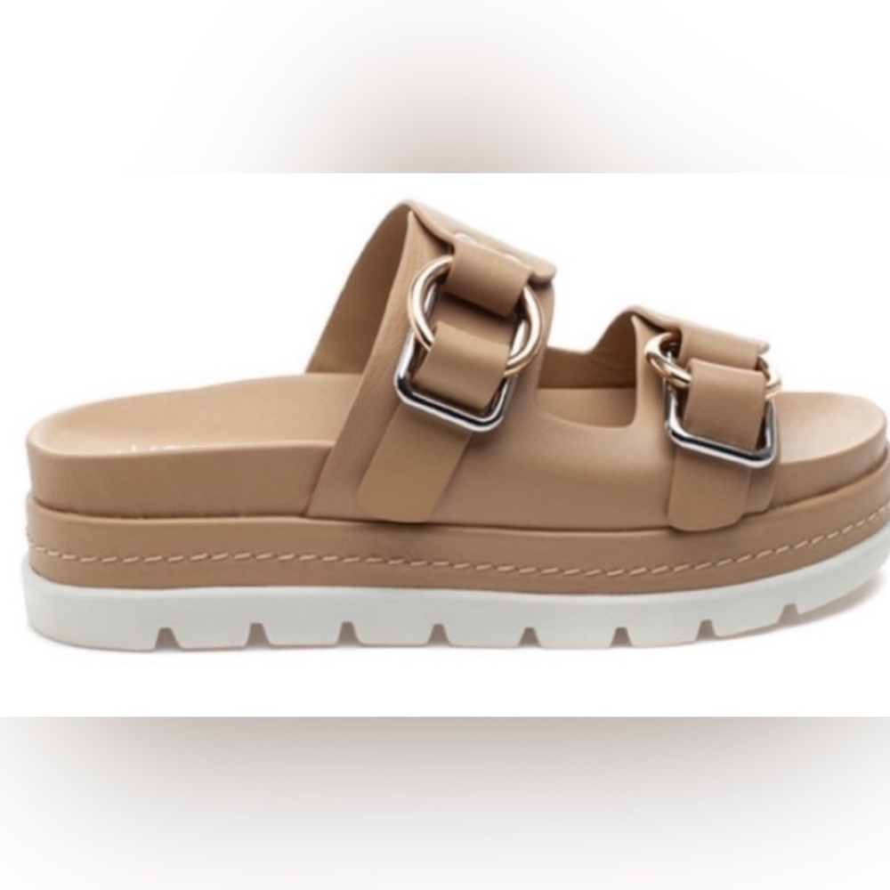 J slides nyc size 9 Baha sandal with gold and silver.
